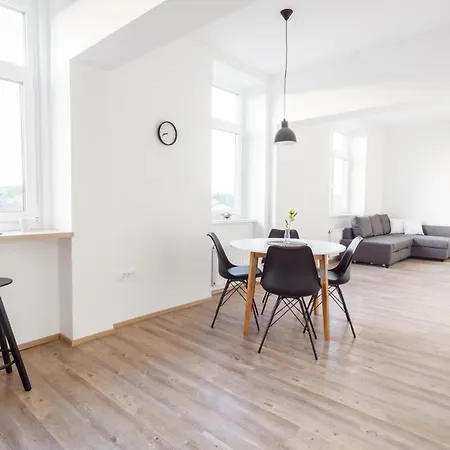 Apartmán Newly Renovated Near Park Tivoli With Free Parking