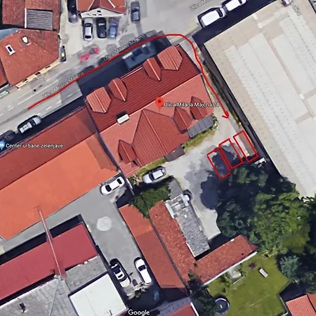 Newly Renovated Near Park Tivoli With Free Parking *